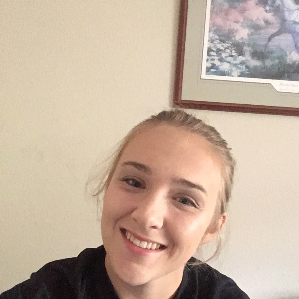 Meet your Posher, Anne